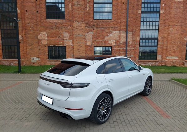 Porsche Cayenne cena 319000 przebieg: 34213, rok produkcji 2020 z Warszawa małe 154
